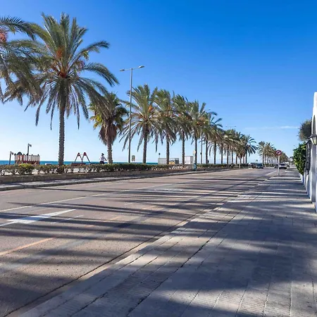 Suitur Familiar Con Piscina * Calafell