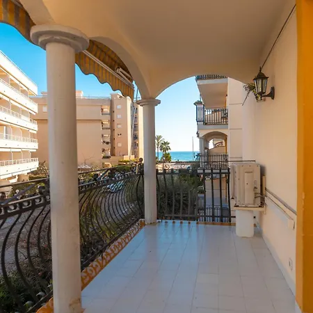 Suitur Familiar Con Piscina