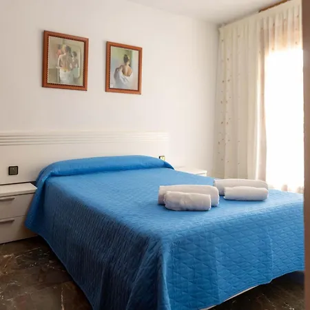Suitur Familiar Con Piscina Apartment