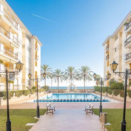 Suitur Familiar Con Piscina * Calafell